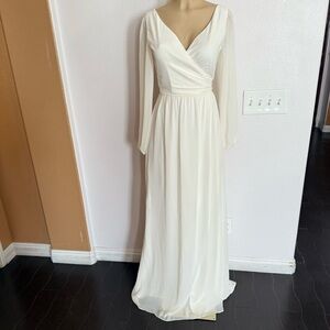 Elegant White Long Sleeve Dress size S